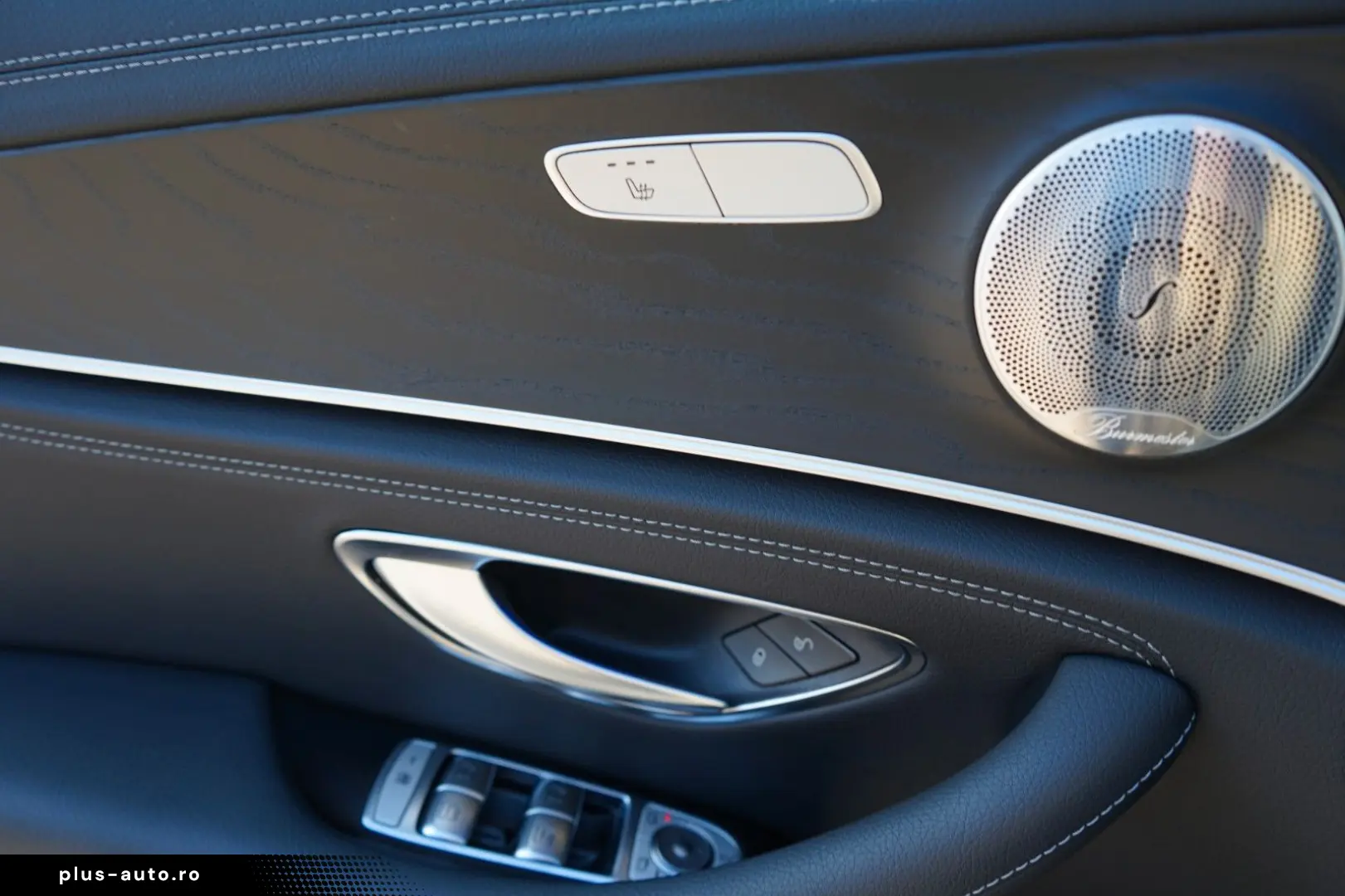 MERCEDES-BENZ E 300 AMG Sport Night Distr HUD LED Avantgarde