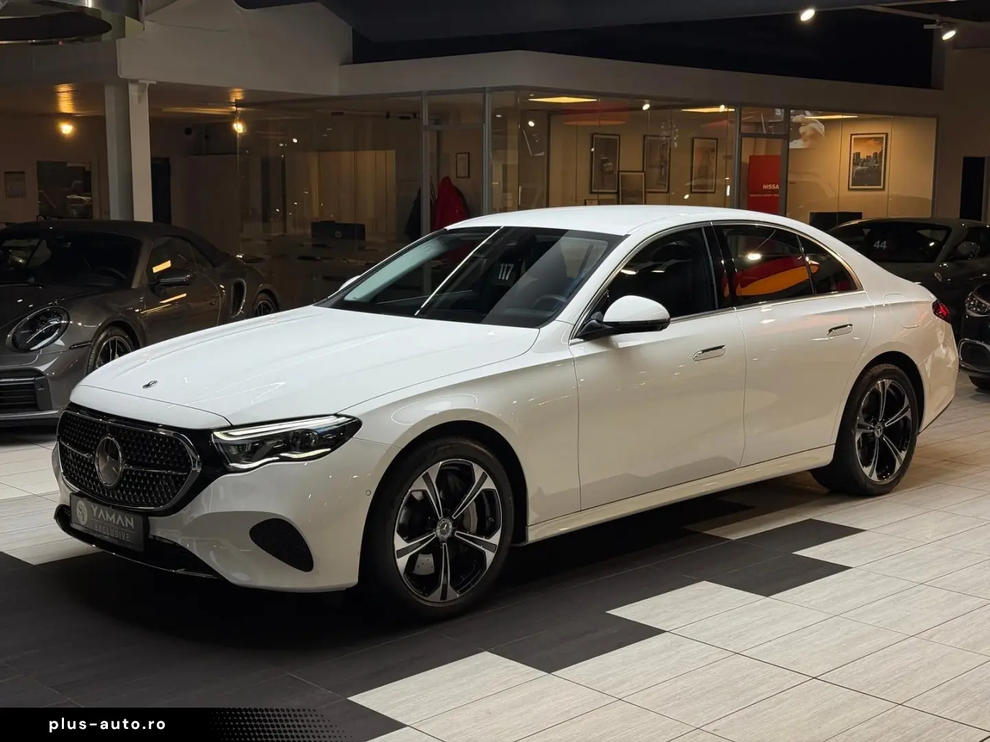 MERCEDES-BENZ E 300 e Avantgarde Advanced Plus Distronic 360