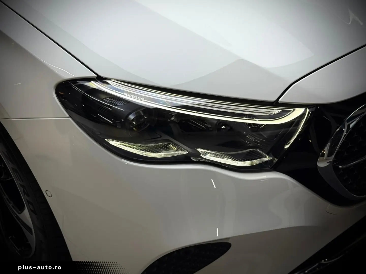 MERCEDES-BENZ E 300 e Avantgarde Advanced Plus Distronic 360