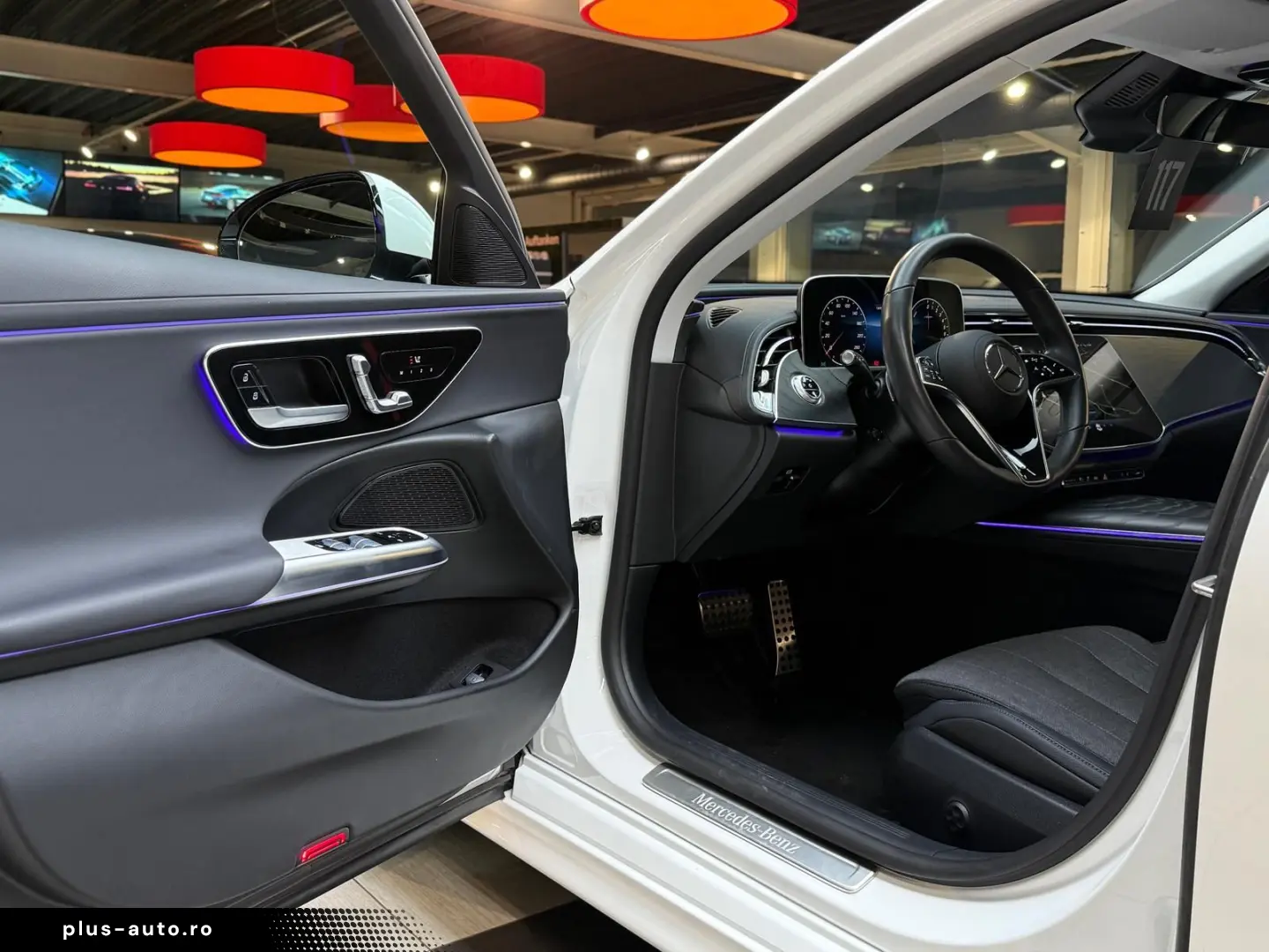 MERCEDES-BENZ E 300 e Avantgarde Advanced Plus Distronic 360