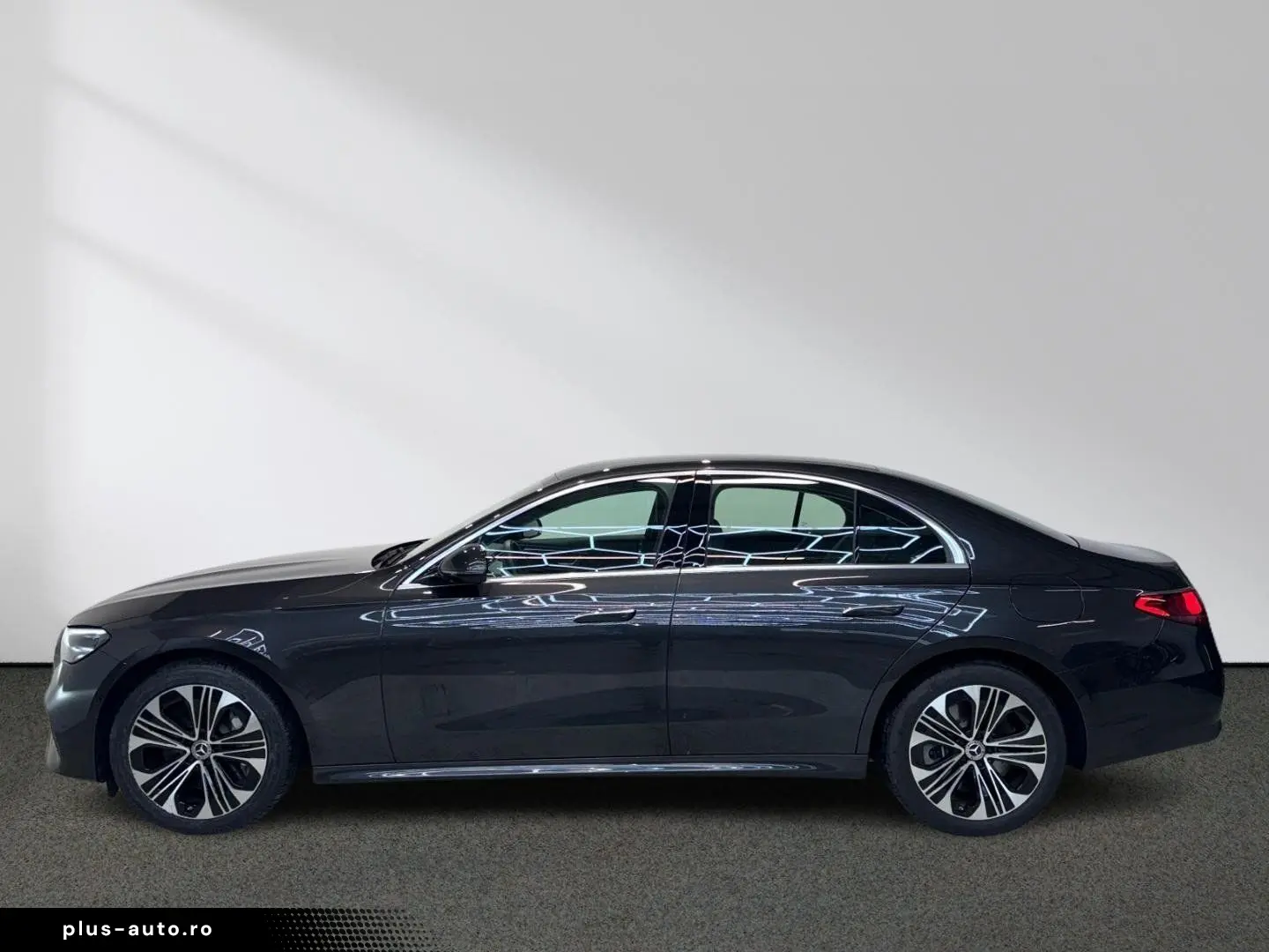 MERCEDES-BENZ E 300 e Avantgarde Rückfahrkamera Ambi&hellip;