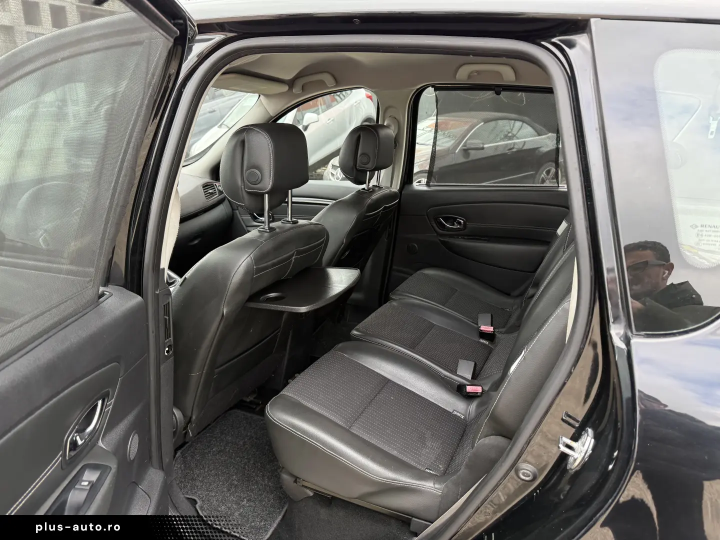 2500e avans 2000e în rate