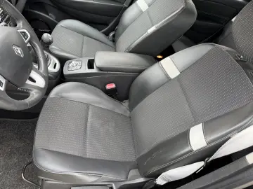 2500e avans 2000e în rate