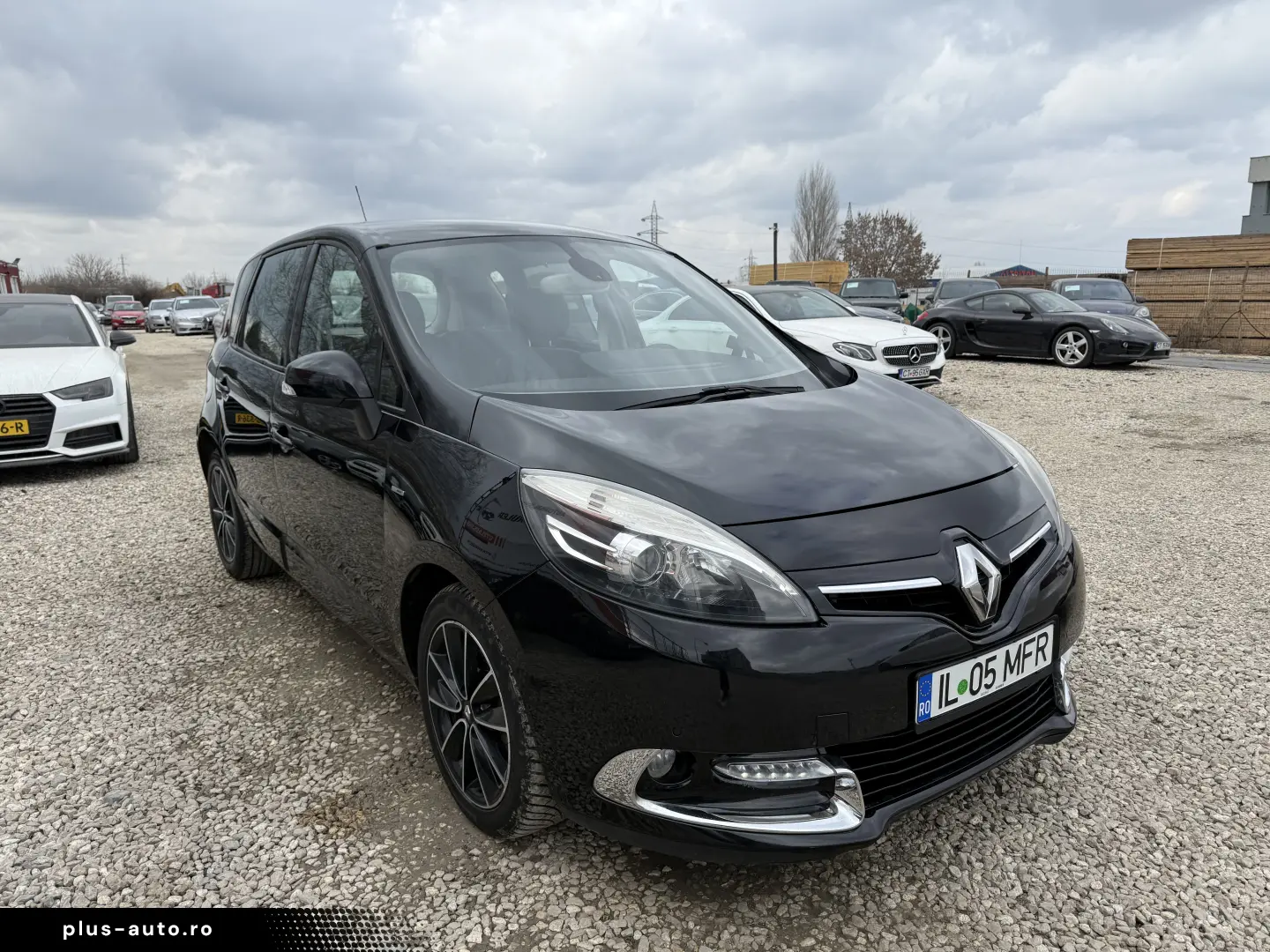 2500e avans 2000e în rate