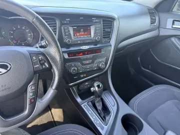 hibrid  5000e avans 5000e în 3 luni