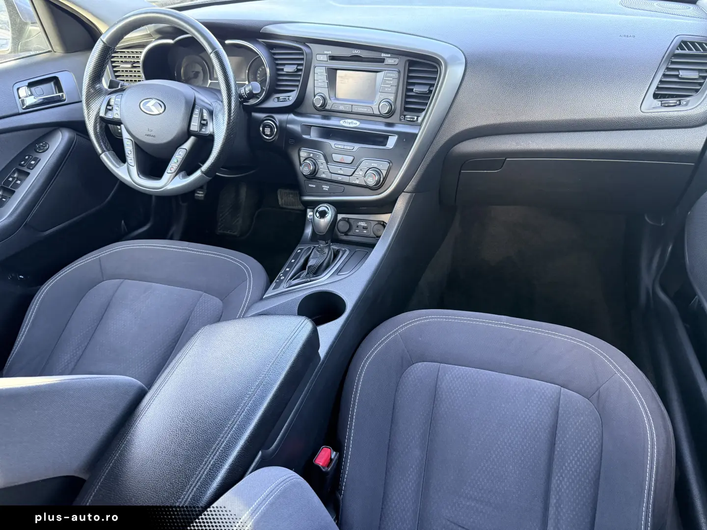 hibrid  5000e avans 5000e în 3 luni