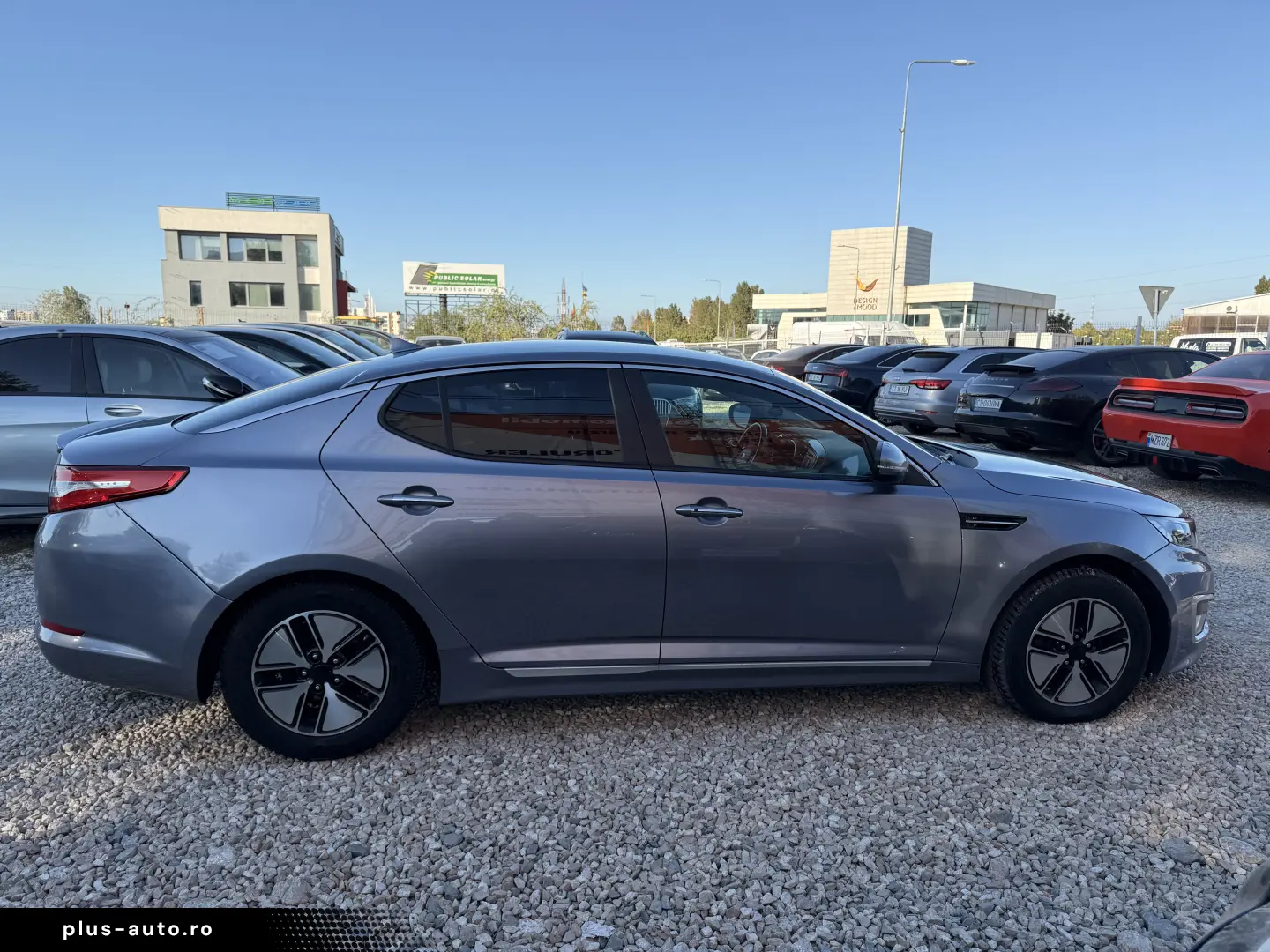 hibrid  5000e avans 5000e în 3 luni