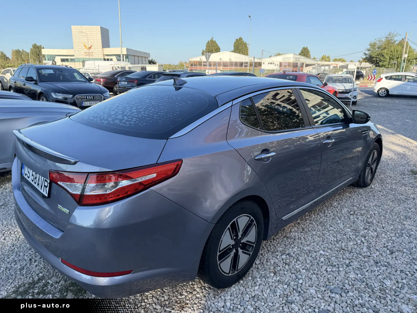 hibrid  5000e avans 5000e în 3 luni