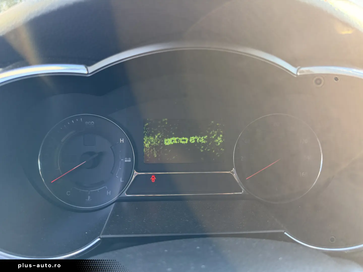 hibrid  5000e avans 5000e în 3 luni