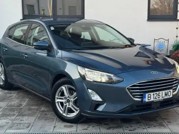 Ford Focus EcoBoost Trend - Navi Touch- Camera -Keyless !