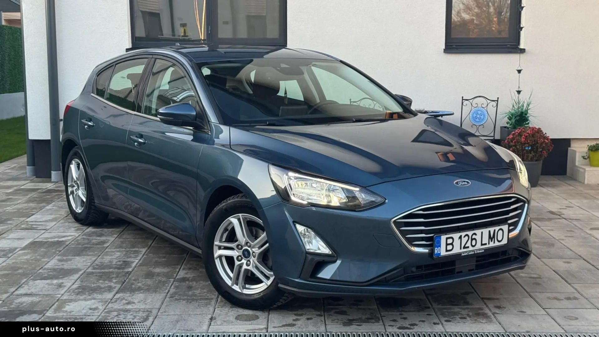 Ford Focus EcoBoost Trend - Navi Touch- Camera -Keyless !