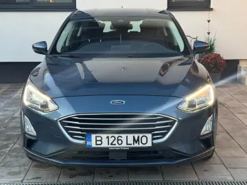 Ford Focus EcoBoost Trend - Navi Touch- Camera -Keyless !