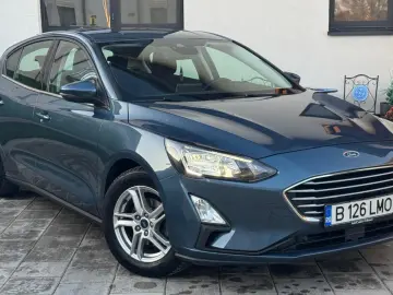 Ford Focus EcoBoost Trend - Navi Touch- Camera -Keyless !
