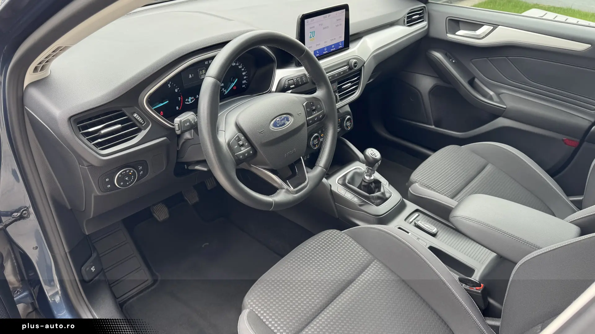 Ford Focus EcoBoost Trend - Navi Touch- Camera -Keyless !
