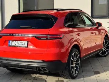 Porsche Cayenne S PLATINUM EDITION 2.9 Benzina 440cp