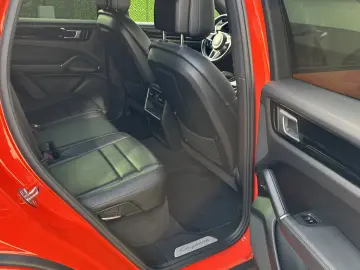 Porsche Cayenne S PLATINUM EDITION 2.9 Benzina 440cp