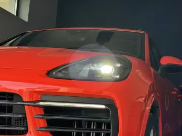 Porsche Cayenne S PLATINUM EDITION 2.9 Benzina 440cp