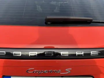 Porsche Cayenne S PLATINUM EDITION 2.9 Benzina 440cp