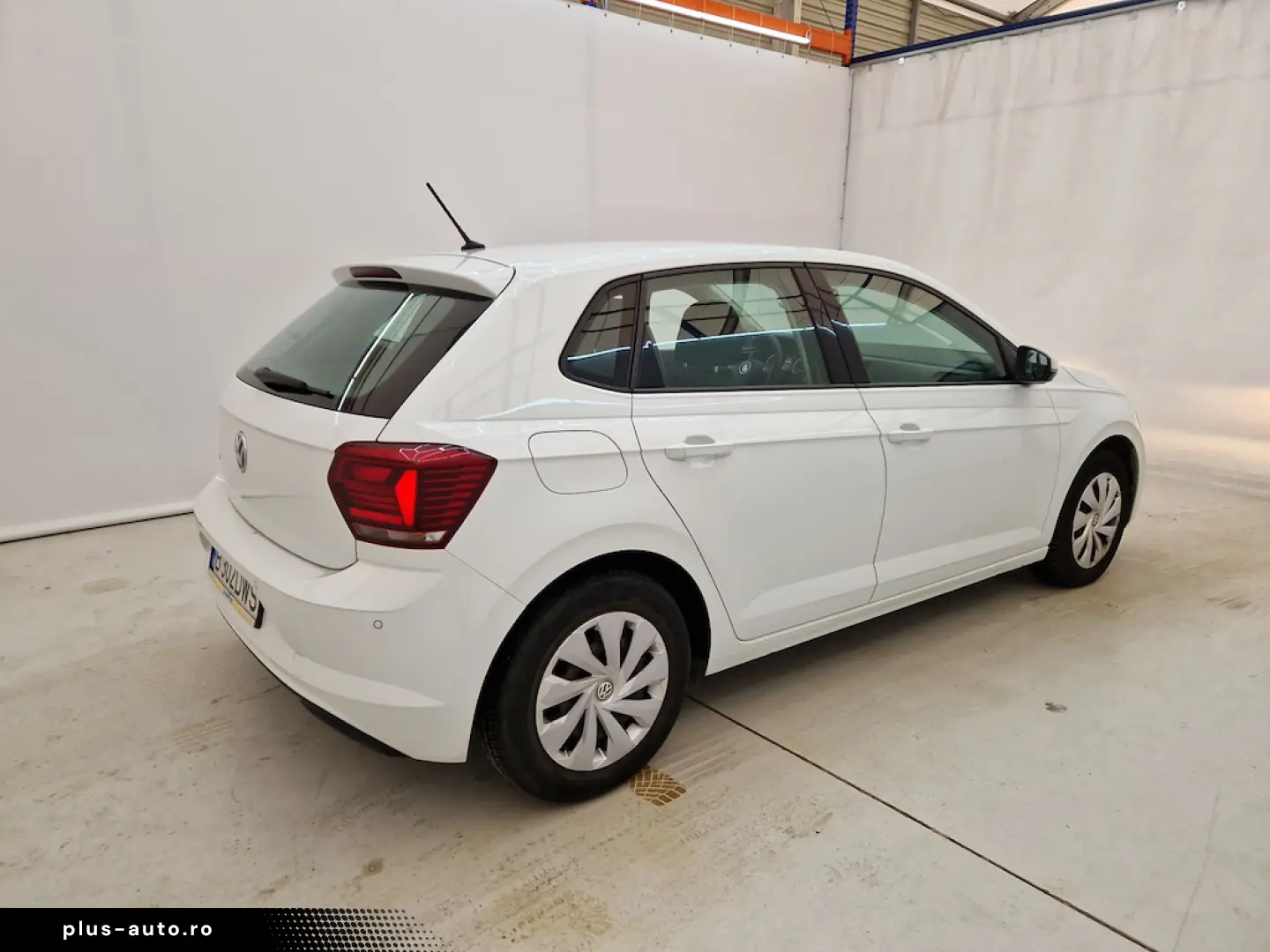 Volkswagen Polo Car Vertical curat Istoric service complet