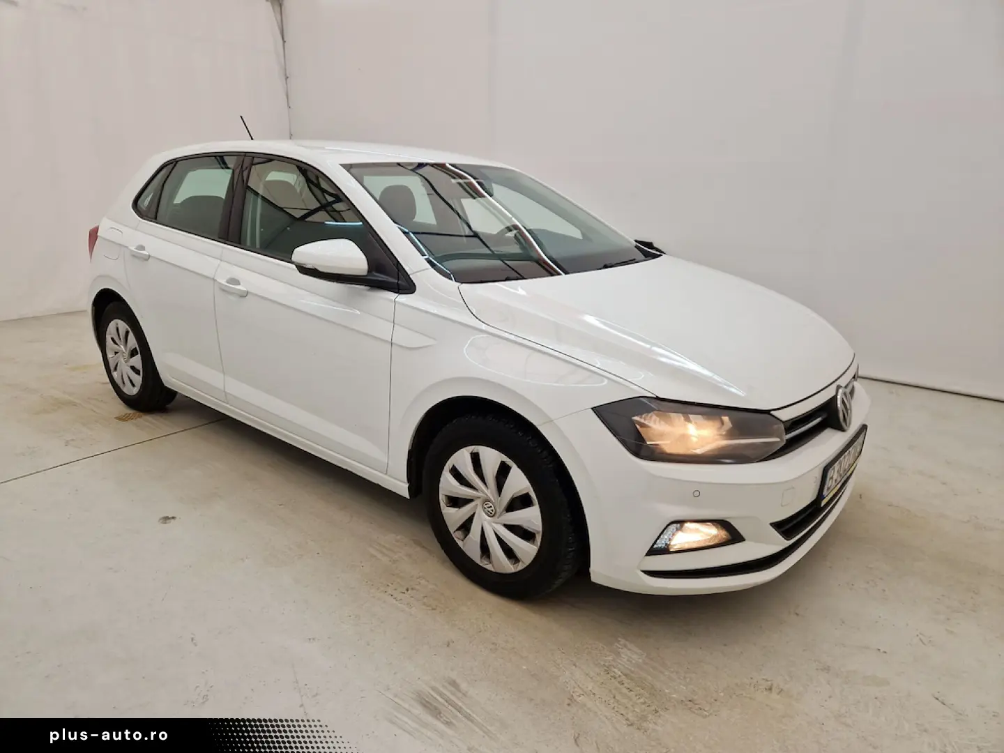 Volkswagen Polo Car Vertical curat Istoric service complet