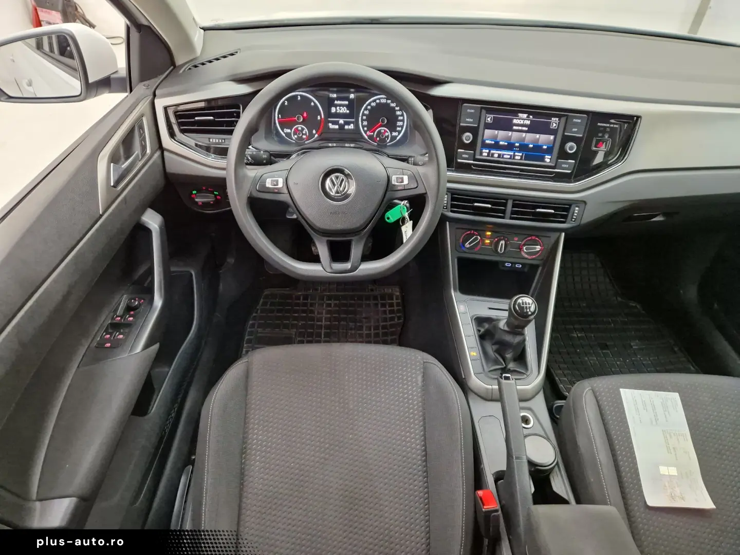 Volkswagen Polo Car Vertical curat Istoric service complet