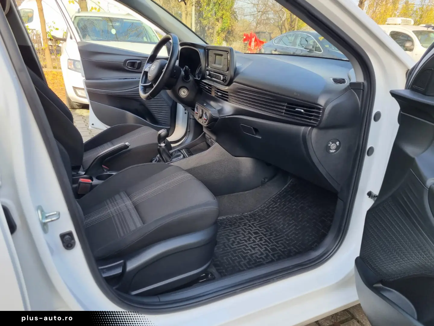 HYUNDAI i20 – Car Vertical curat  Istoric service complet.