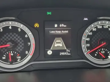 HYUNDAI i20 – Car Vertical curat  Istoric service complet.