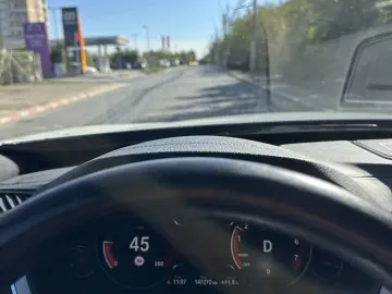 BMW 330 Gran Turismo