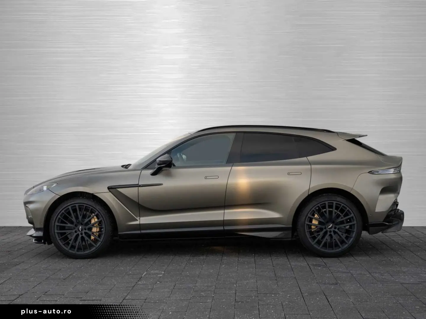 ASTON MARTIN DBX 707 V8 4x4