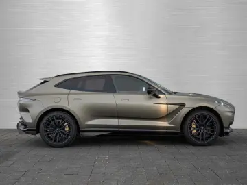 ASTON MARTIN DBX 707 V8 4x4