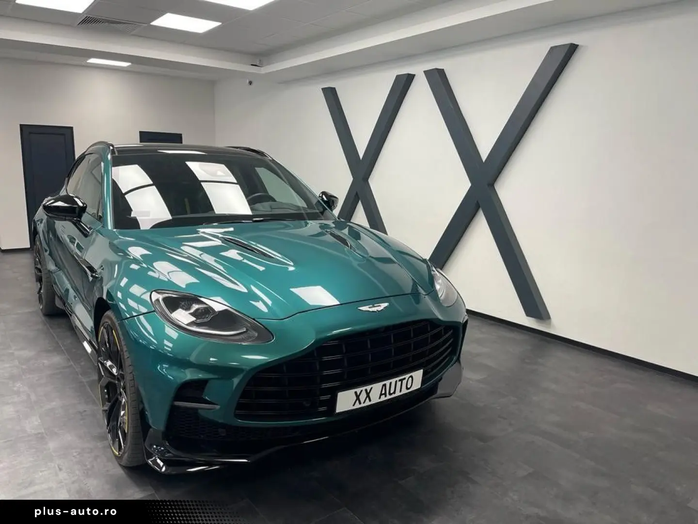 ASTON MARTIN DBX 4.0 V8 DBX707  24