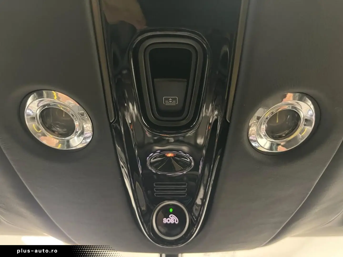 ASTON MARTIN DBX 4.0 V8 DBX707  24