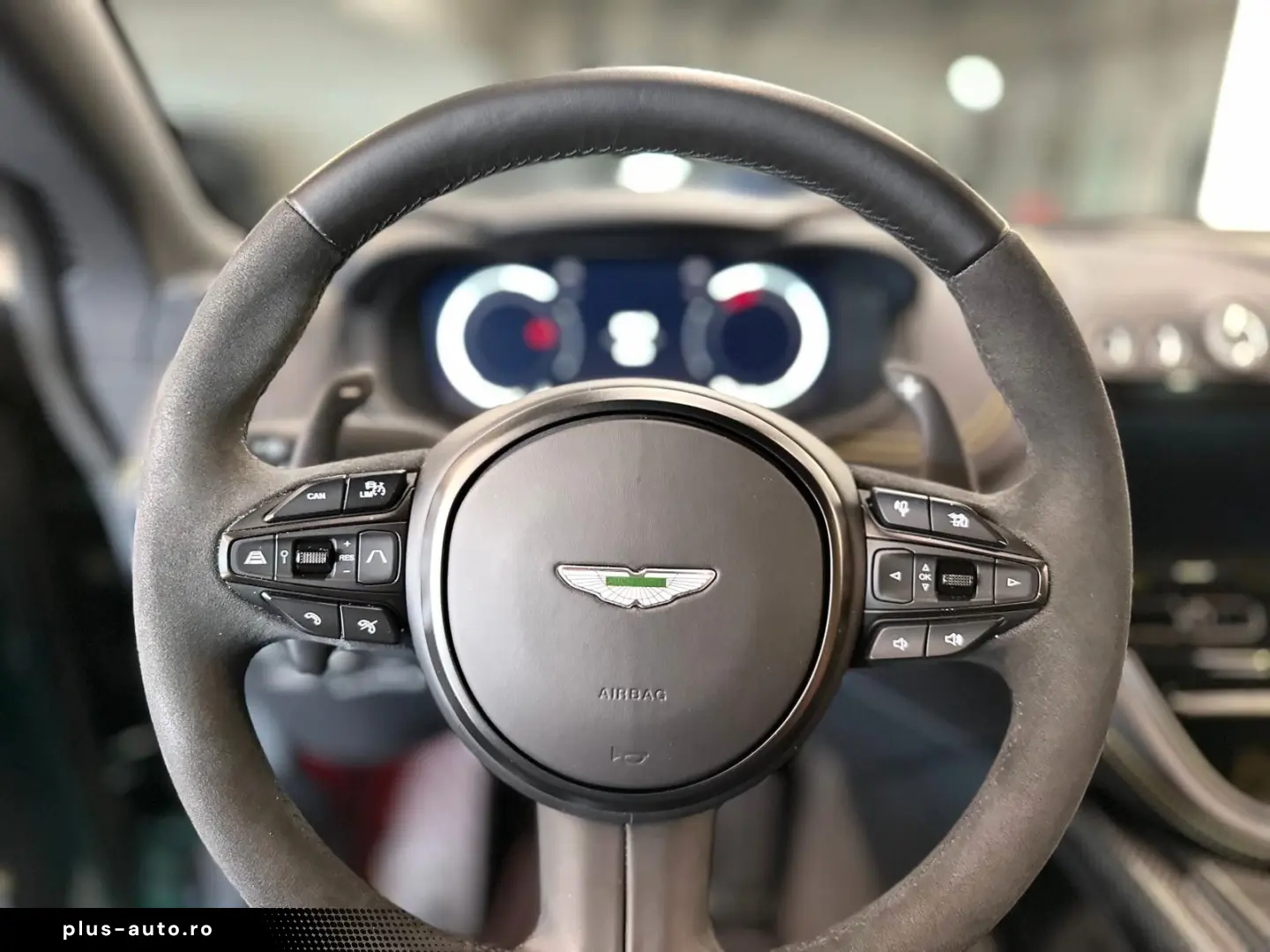 ASTON MARTIN DBX707   Q AMR Inspired   QuickSilver