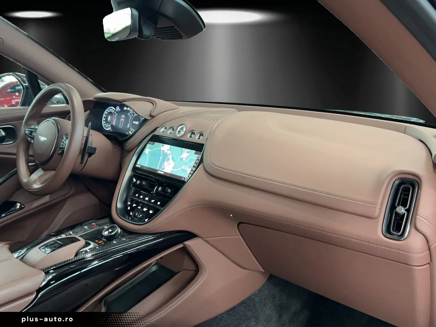 ASTON MARTIN DBX 707 Q  (Tow Bar) all havana tan