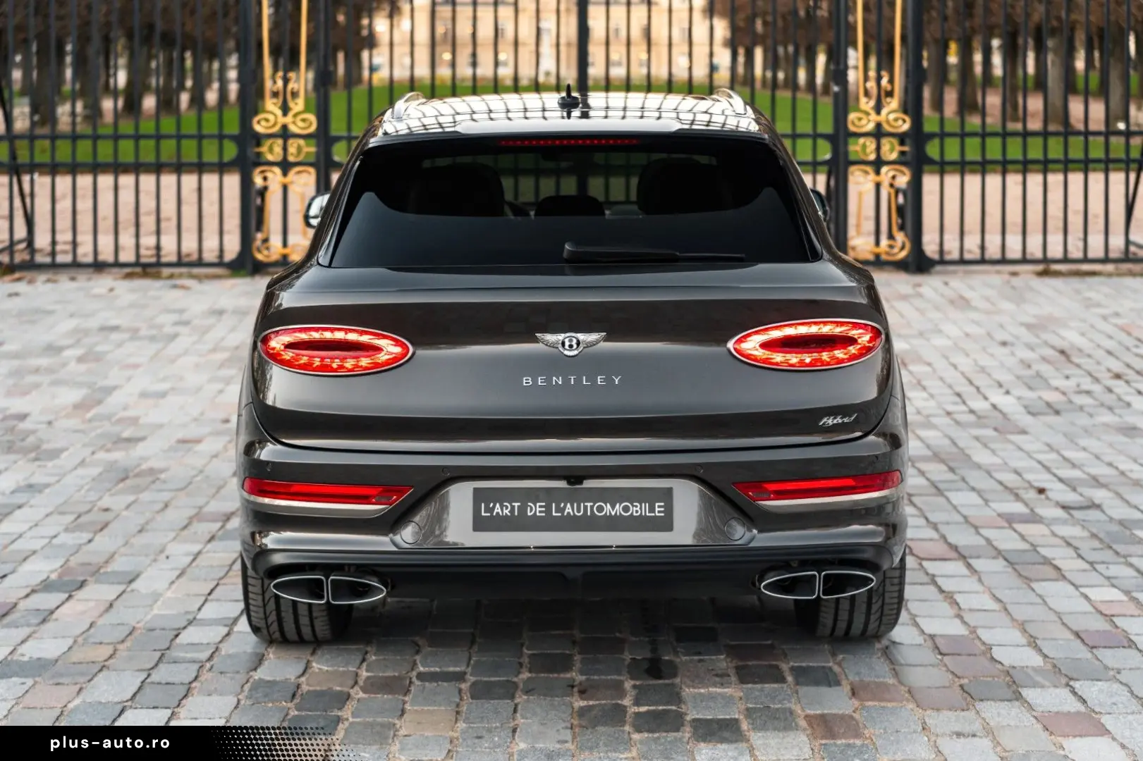 BENTLEY Bentayga 3.0 Hybrid Odyssean Edition 1 of 70