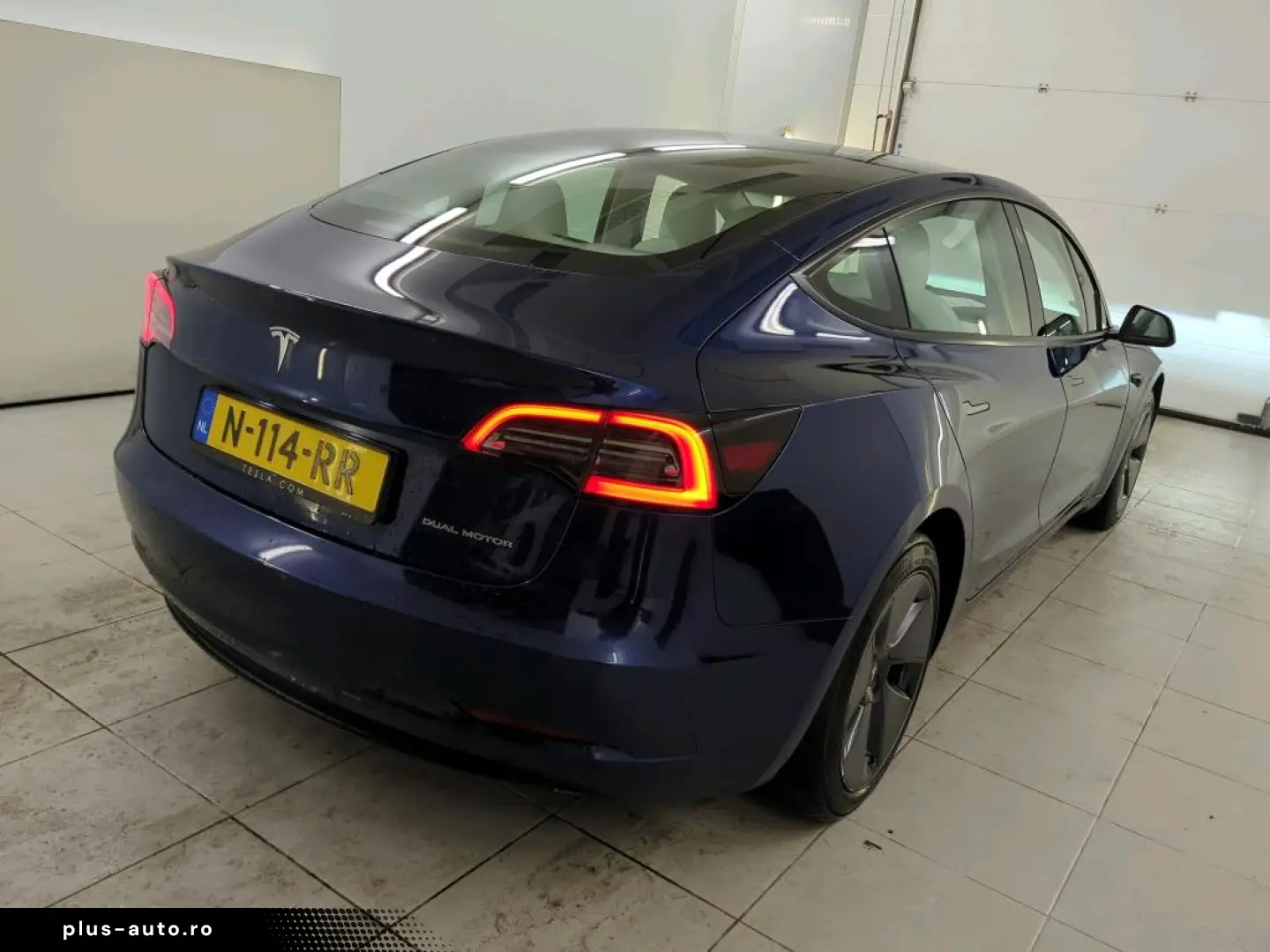 TESLA MODEL 3 LONG RANGE DUAL MOTOR