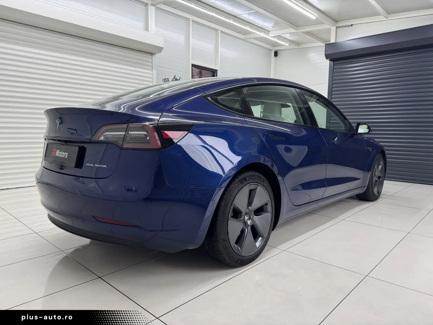 TESLA MODEL 3 LONG RANGE DUAL MOTOR