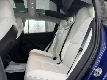TESLA MODEL 3 LONG RANGE DUAL MOTOR