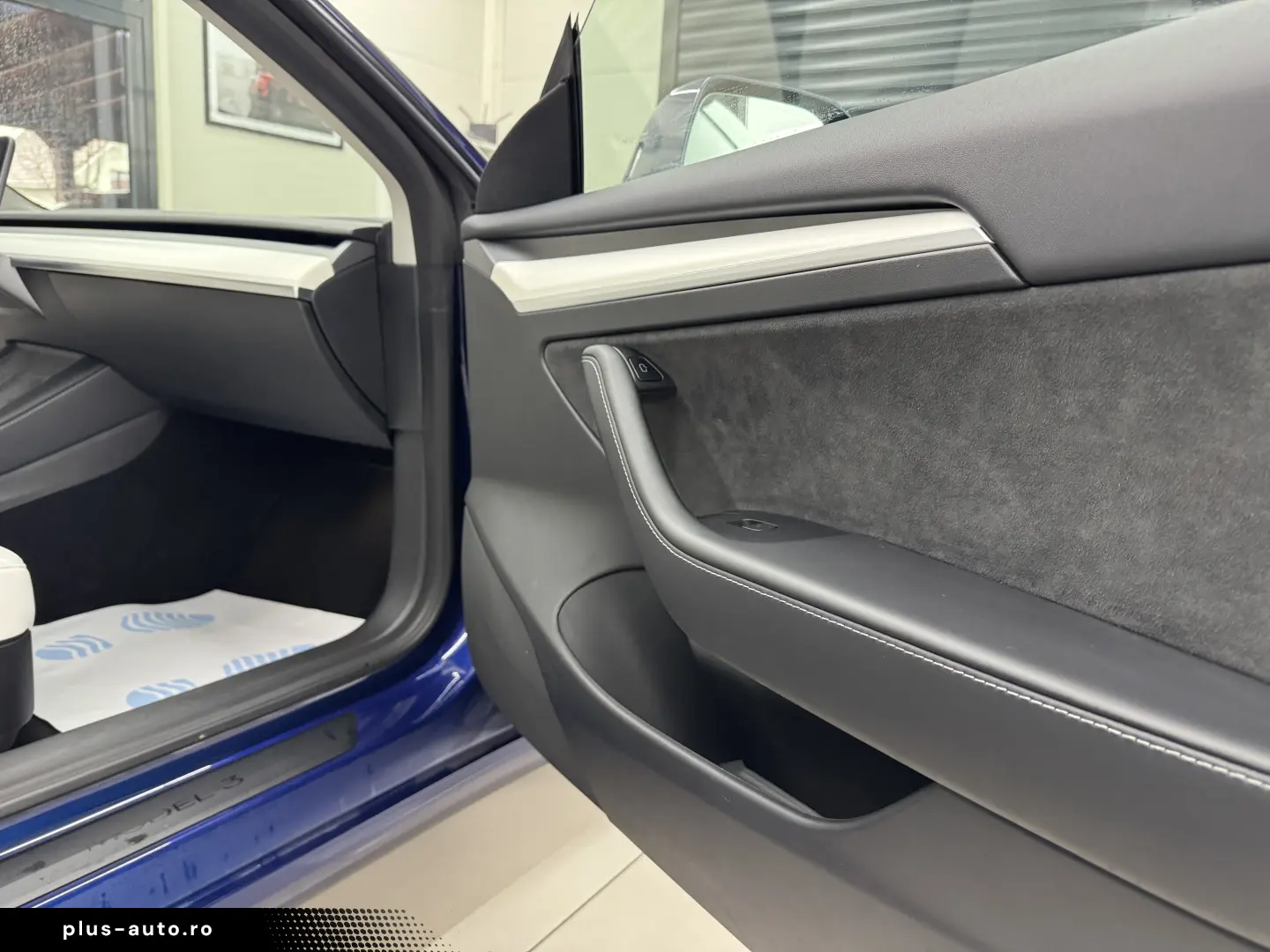 TESLA MODEL 3 LONG RANGE DUAL MOTOR