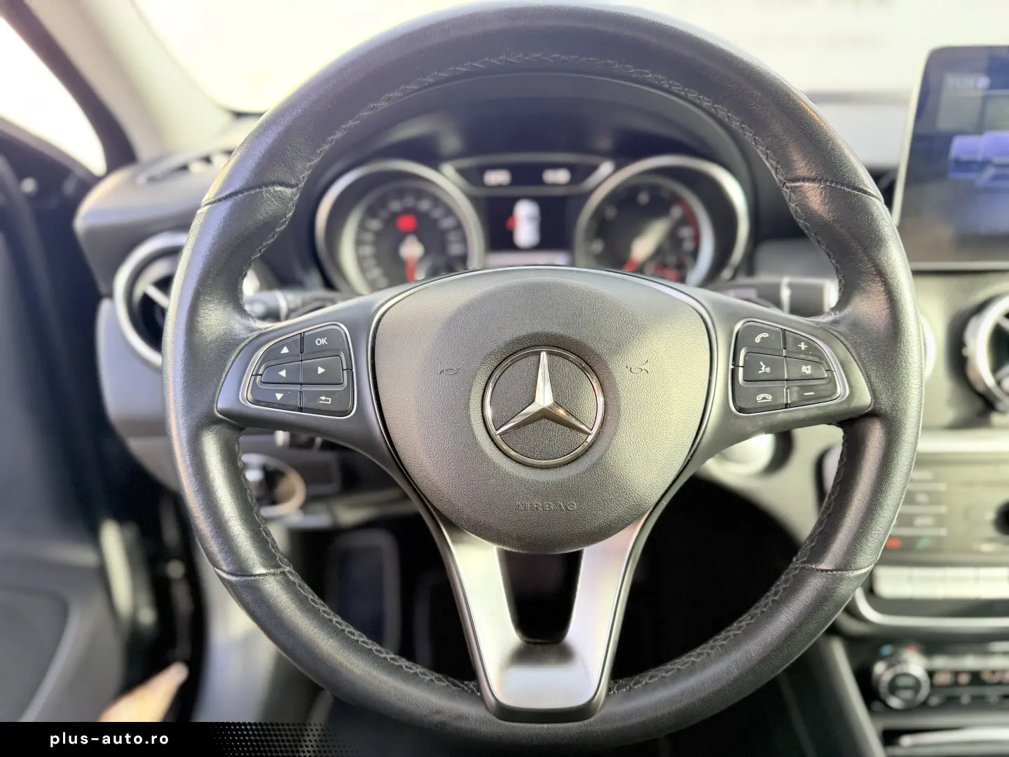 Mercedes-Benz GLA 200d 4 Matic   Fab.- 05.2019