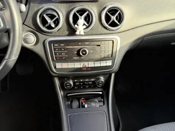 Mercedes-Benz GLA 200d 4 Matic   Fab.- 05.2019