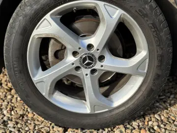 Mercedes-Benz GLA 200d 4 Matic   Fab.- 05.2019