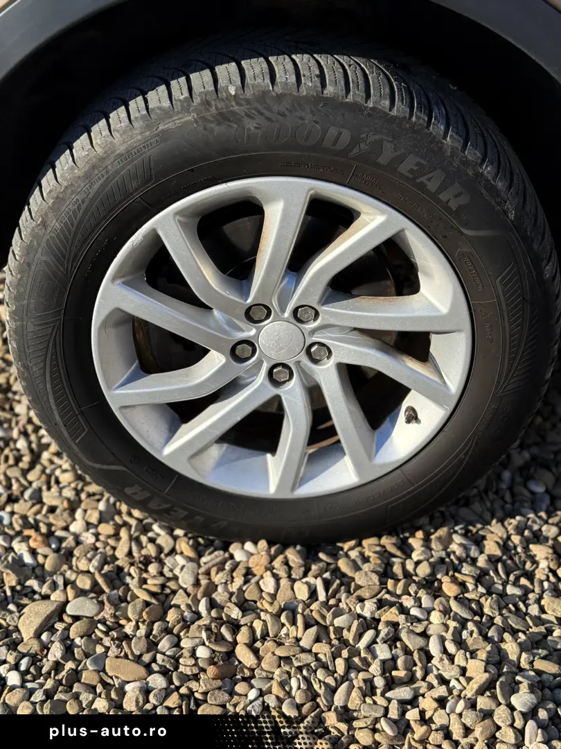 Land Rover Discovery Sport   2.2 Diesel   An 2015