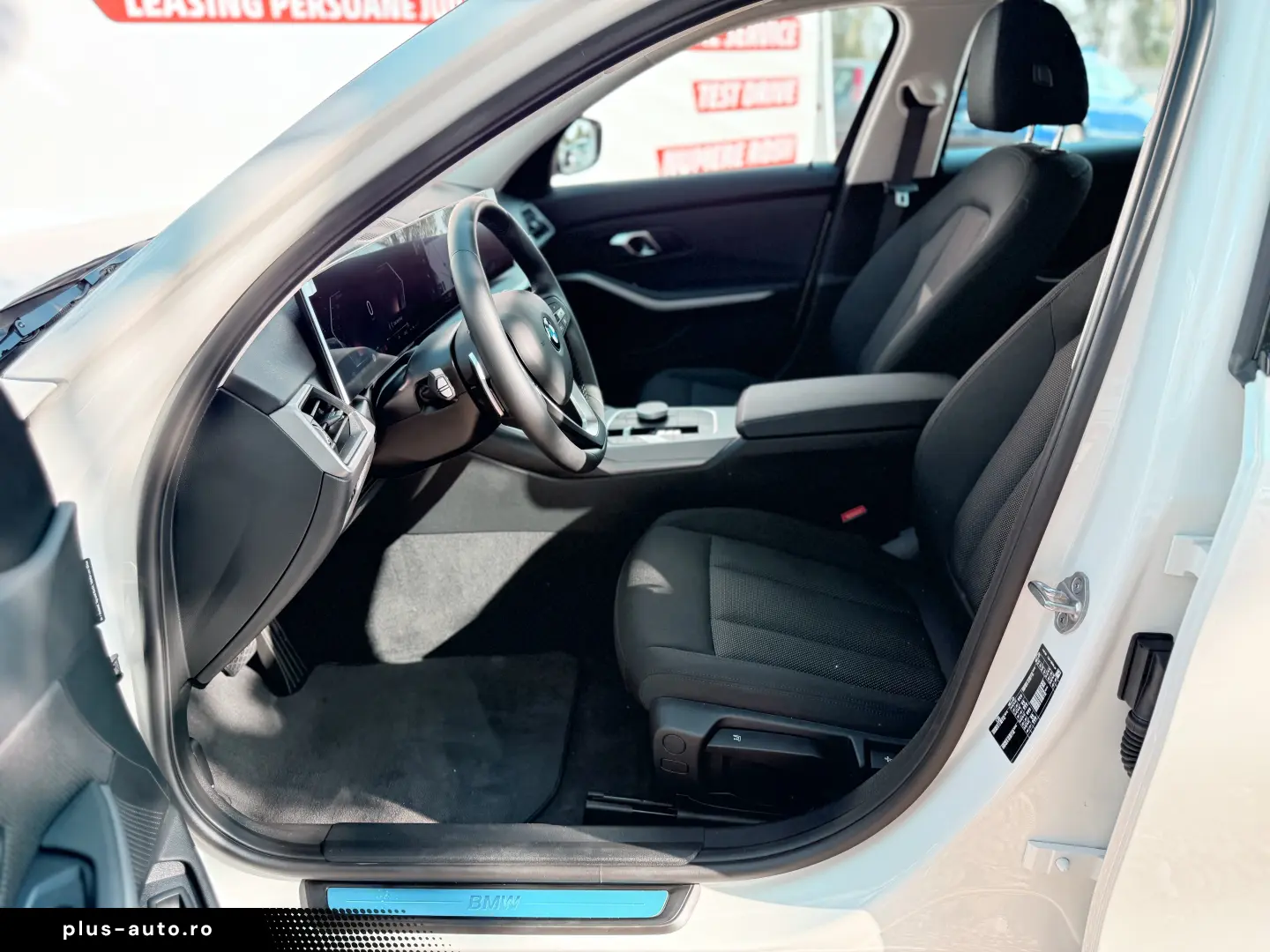 BMW Seria 3 318i Touring Automat