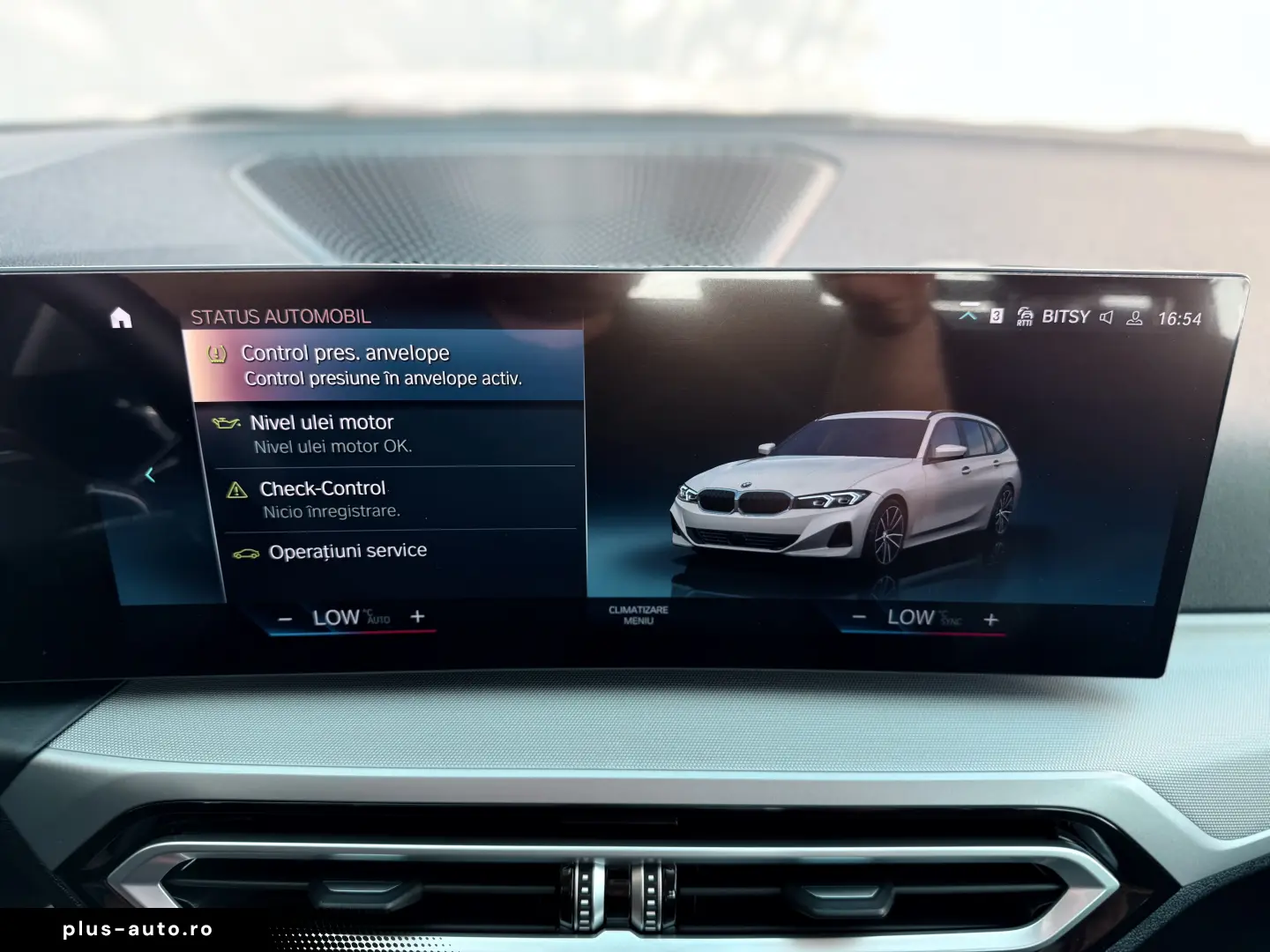 BMW Seria 3 318i Touring Automat