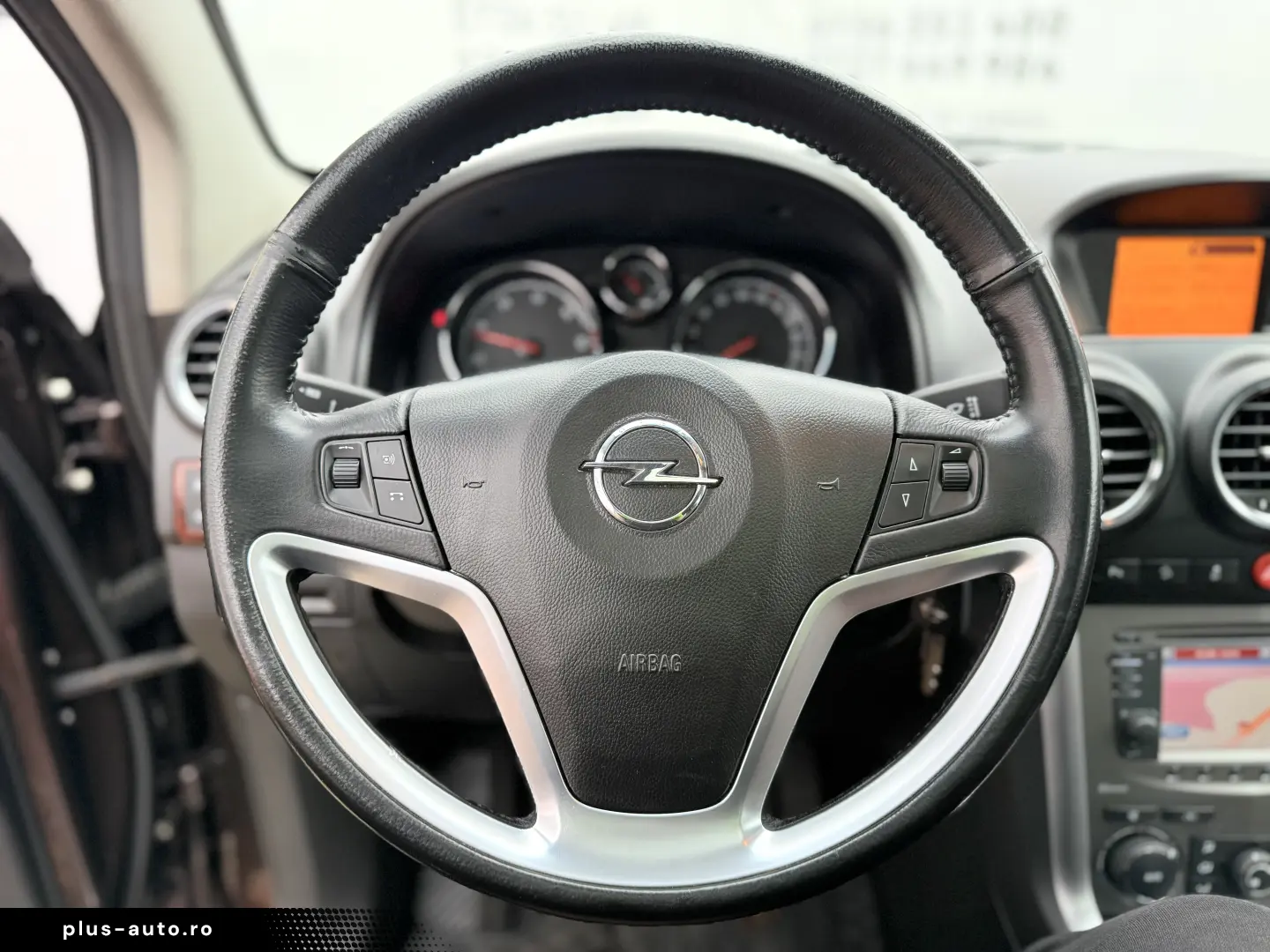Opel Antara Design Edition 4x4   An 2014