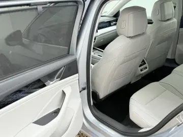 Volkswagen Passat Variant Elegance DSG