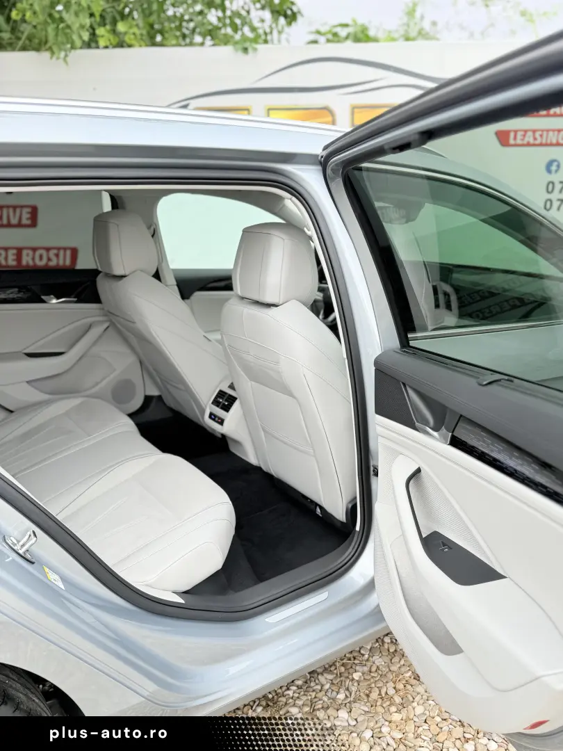 Volkswagen Passat Variant Elegance DSG