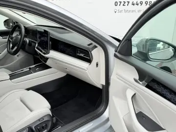 Volkswagen Passat Variant Elegance DSG