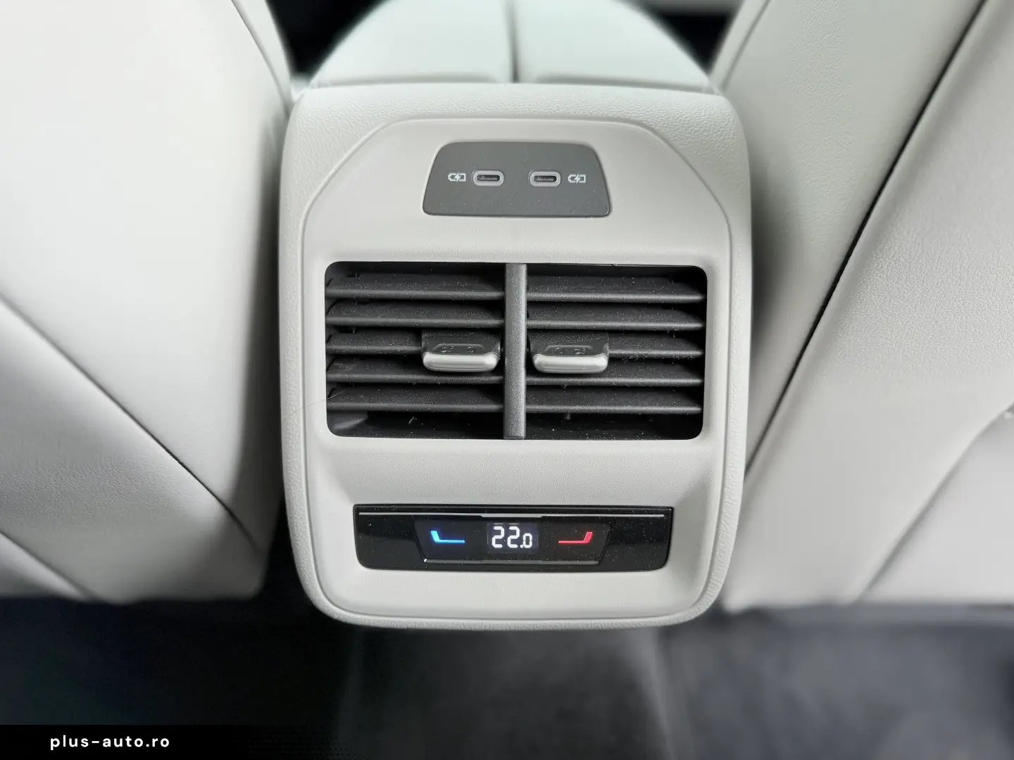 Volkswagen Passat Variant Elegance DSG